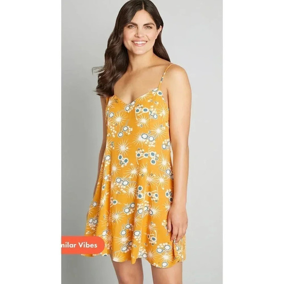 ModCloth NWT’s On Cloud Nineties shift dress. Size large - Picture 3 of 6